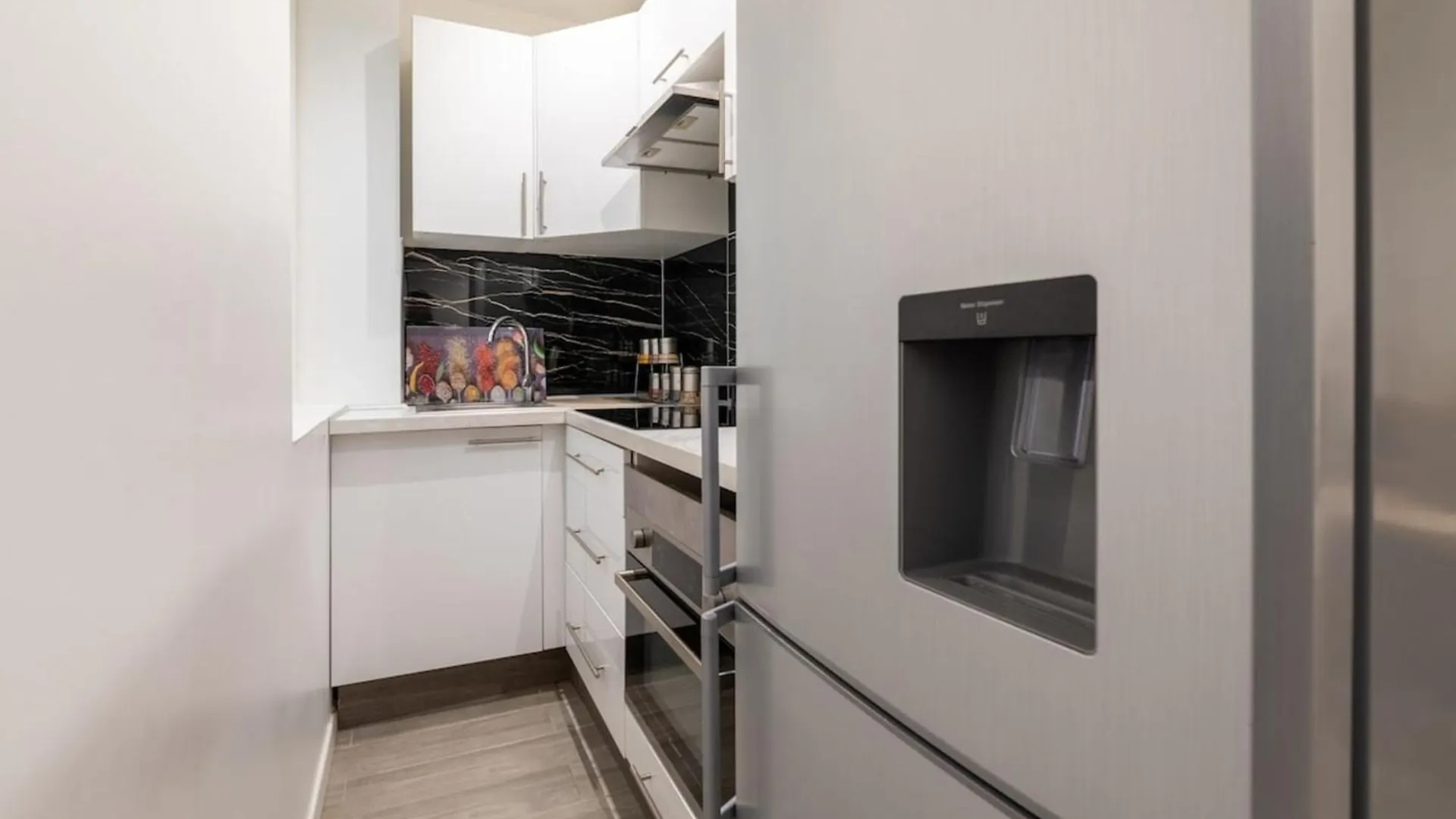 Stylish Contemporary 1bd Apartmentmenilmontant Apartment *
